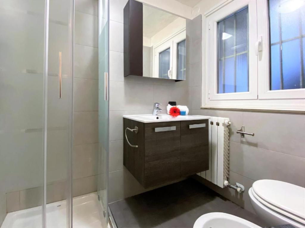 Alessandro 82 - Immobili E Soluzioni Rent Bérgamo Exterior foto